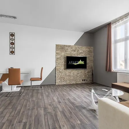 Apartament Apartsee Halkova Pilzno
