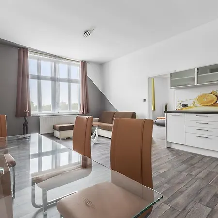 Apartsee Halkova
