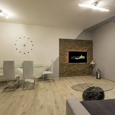 Apartsee Halkova Pilzno